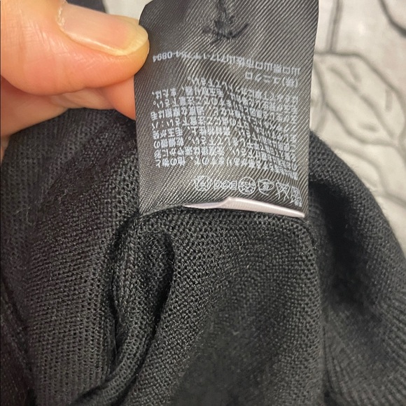 Uniqlo Black Women's Cardigan Sweater - Picture 6 of 6